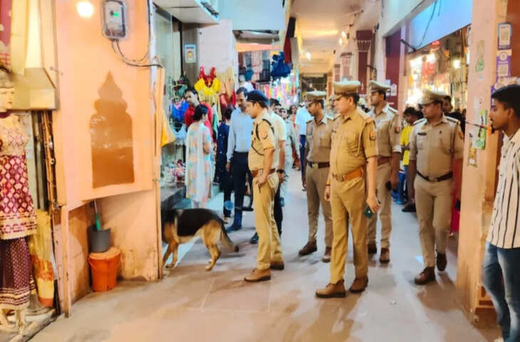 हाई अलर्ट पर बनारस, विश्वनाथ मंदिर पर विशेष चौकसी, DIG-DCP सड़क पर उतरे