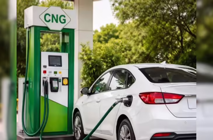 CNG उपभोक्ताओं को फिर झटका! प्रति किलो ₹2 महंगी हुई CNG, जानिए क्या है आज के ताजा भाव&nbsp;