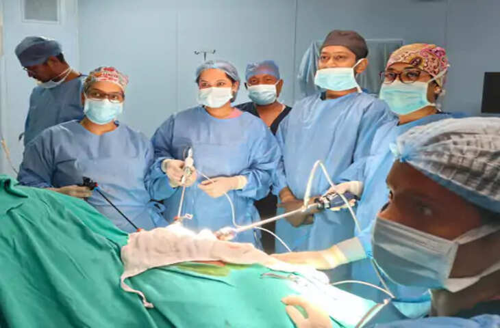 लोहिया संस्थान की बड़ी उपलब्धि: पहली बार की-होल सर्जरी से दुर्लभ पैराथायरॉयड ट्यूमर निकाला गया, महिला को मिली नई जिंदगी