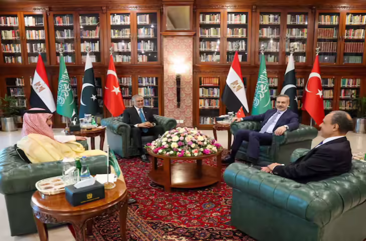 Islamabad में शांति वार्ता पार्ट-2 की तैयारी, लेकिन Iran के मिसाइल रुख ने तीन तेल हब को बनाया टारगेट