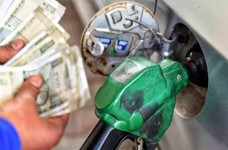तेल बाजार में हड़कंप! 9 गुना बढ़ा शिपिंग चार्ज, पेट्रोल-डीजल के साथ LPG सिलेंडर भी हो सकता है महंगा