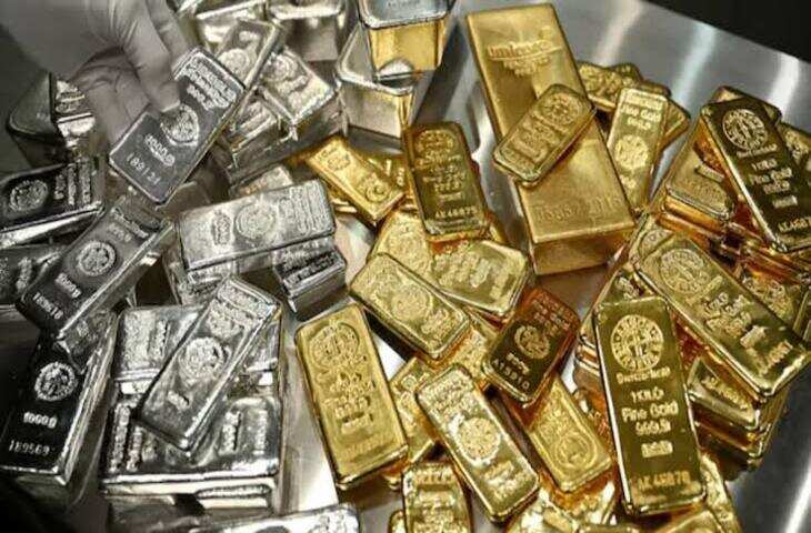 खरीदारी की सोच रहे हैं तो थम जाइए! चांदी ₹2,366 चढ़ी, सोना भी महंगा; जानें अब और कितना बढ़ेगा भाव?