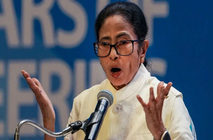 West Bengal Politics: ममता बनर्जी ने खुद संभाला कानून मंत्रालय, जानें इस फैसले के पीछे की 5 वजहें