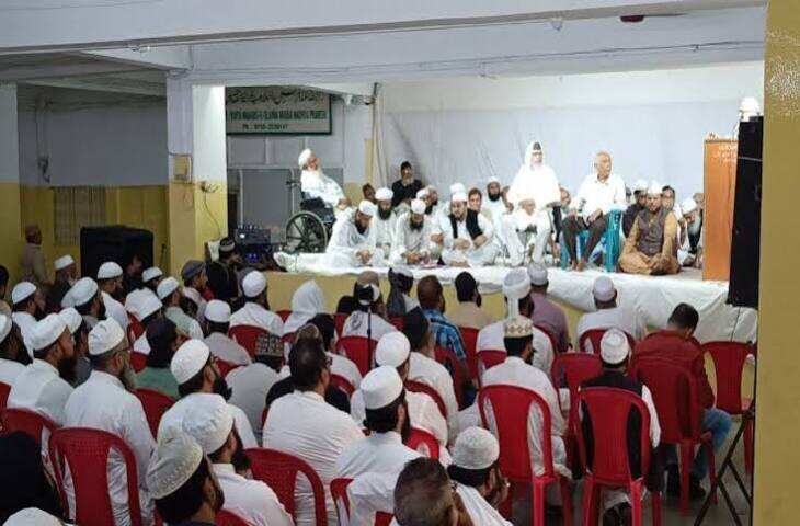 भोपाल में मुफ्ती गुफरान का बयान, बोले- &lsquo;शरीयत से टकराने वाला कानून स्वीकार नहीं&rsquo;; UCC समर्थकों को लेकर उठाए सवाल