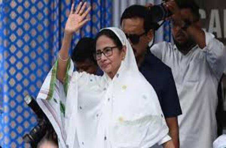ममता बनर्जी के खिलाफ FIR दर्ज, &lsquo;गंदा धर्म&rsquo; टिप्पणी को लेकर बढ़ा विवाद