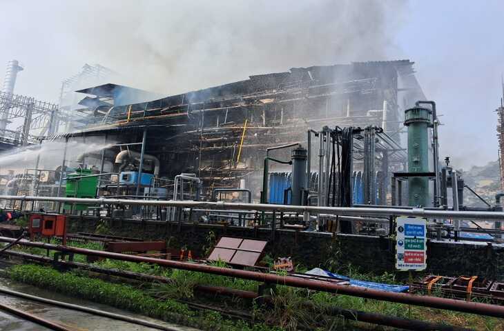 Fire in Pharma Factory महाराष्&zwj;ट्र में फार्मा फैक्ट्री में आग व विस्फोट से छह लोगों की मौत, पांच लापता