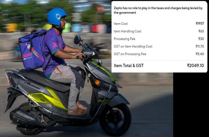 आज के समय में तकनीक की बढ़ती पहुंच और सुविधाओं के चलते लोग पारंपरिक ऑफलाइन खरीदारी के बजाय ऑनलाइन शॉपिंग को ज्यादा प्राथमिकता देने लगे हैं। इसका सबसे बड़ा कारण है घर बैठे सामान मंगाने की सुविधा, समय की बचत और आकर्षक डिस्काउंट। लेकिन हर सुविधा की एक कीमत होती है, और कई बार ये कीमत छिपी होती है &ndash; जिसे ग्राहक तब जान पाते हैं जब उनके साथ 'खेल' हो चुका होता है।  हाल ही में एक ऐसा ही मामला सामने आया है, जिसने सोशल मीडिया पर हलचल मचा दी। एक रेडिट यूजर ने बताया कि उसने ग्रॉसरी डिलीवरी ऐप Zepto से 1,937 रुपये का सामान ऑर्डर किया। लेकिन जब उसने ब्रेकडाउन देखा तो उसके होश उड़ गए।  उस यूजर ने बताया कि उसे डिलीवरी कॉस्ट के नाम पर 65 रुपये, प्रोसेसिंग फीस के नाम पर 30 रुपये, हैंडलिंग कॉस्ट पर 11.30 रुपये का GST और प्रोसेसिंग फीस पर 5.40 रुपये का GST चार्ज किया गया। कुल मिलाकर उसका बिल 2,049 रुपये 10 पैसे तक पहुंच गया। यानी 112 रुपये अतिरिक्त सिर्फ फालतू शुल्कों की वजह से चुकाने पड़े।  इस यूजर ने पूरी कहानी रेडिट पर साझा की, जो वायरल हो गई। खबर लिखे जाने तक इस पोस्ट को 400 से ज्यादा अपवोट्स और करीब 90 कमेंट्स मिल चुके थे। कमेंट सेक्शन में भी लोगों ने यही बताया कि Zepto जैसी कंपनियां सुपर सेवर ऑफर या एक्स्ट्रा डिस्काउंट के नाम पर कस्टमर्स को लुभाती हैं, लेकिन बाद में अतिरिक्त शुल्कों के जरिए उनका बजट बिगाड़ देती हैं।  यूजर्स की प्रतिक्रियाएं कई यूजर्स ने इसे &ldquo;छुपे हुए चार्जेस का स्कैम&rdquo; बताया। एक यूजर ने लिखा &ndash;  &ldquo;Zepto का सुपर सेवर ऑफर एक तरह का झांसा है, जिसमें वो डिस्काउंट के नाम पर पहले लुभाते हैं और फिर ब्रेकडाउन में इतने चार्ज जोड़ देते हैं कि असली कीमत और ज्यादा हो जाती है।&rdquo;  वहीं एक अन्य यूजर ने कहा &ndash;  &ldquo;अब समझ में आ रहा है कि ऑफलाइन शॉपिंग ही सबसे बेहतर थी, जहां सब कुछ सामने होता था और बिल भी पारदर्शी होता था।&rdquo;  कुछ यूजर्स ने यह भी सवाल उठाया कि जब कंपनी का GST और अन्य टैक्स में कोई रोल नहीं है, तो फिर प्रोसेसिंग फीस जैसी चीजें क्यों बनाई जाती हैं?  क्या सच में सस्ता है ऑनलाइन? ऑनलाइन शॉपिंग में जो &ldquo;सस्ता&rdquo; दिखाया जाता है, वह कई बार सिर्फ एक मार्केटिंग ट्रिक होती है। शुरुआती कीमत में छूट जरूर दिखती है, लेकिन जब फाइनल पेमेंट पेज पर पहुंचते हैं तो डिलीवरी चार्ज, प्रोसेसिंग फीस, प्लेटफॉर्म फीस जैसे कई शुल्क जोड़ दिए जाते हैं, जो उपभोक्ता के बजट को बिगाड़ देते हैं।  इसके अलावा, उपभोक्ता को सामान देखकर, छूकर खरीदने का अनुभव भी नहीं मिलता, जो अक्सर गुणवत्ता को लेकर जोखिम पैदा करता है।  सरकार और उपभोक्ता संरक्षण सरकार ने उपभोक्ता संरक्षण अधिनियम के अंतर्गत ऑनलाइन कंपनियों के लिए कई दिशा-निर्देश जारी किए हैं, जिनमें कीमत की पारदर्शिता, फुल ब्रेकडाउन और रिफंड/रिटर्न पॉलिसी को लेकर नियम तय किए गए हैं। लेकिन इन नियमों का पालन हर प्लेटफॉर्म नहीं करता। खासकर जब बात छोटे चार्जेस की हो, जिन्हें ग्राहक अक्सर नज़रअंदाज़ कर देते हैं।  निष्कर्ष डिजिटल युग में ऑनलाइन शॉपिंग सुविधाजनक जरूर है, लेकिन सतर्क रहना भी जरूरी है। सिर्फ डिस्काउंट और ऑफर के लालच में आकर आंख मूंदकर खरीदारी करना नुकसानदेह हो सकता है।  इस घटना ने एक बार फिर से यह सोचने पर मजबूर कर दिया है कि क्या हम वाकई ऑनलाइन सस्ता खरीद रहे हैं, या हमसे केवल &lsquo;सस्ता दिखाकर&rsquo; ज्यादा वसूला जा रहा है?  सावधानी ही सुरक्षा है &ndash; अगली बार कोई भी ऑनलाइन ऑर्डर करने से पहले ब्रेकडाउन जरूर देख लें!