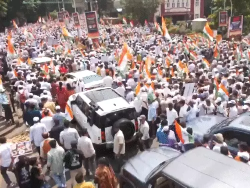 Gyanesh Kumar Protest: उद्धव-राज ठाकरे का मुंबई में शक्ति प्रदर्शन, CEC के इस्तीफे की मांग