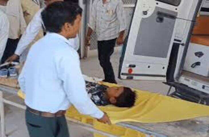 नागौर में टेम्पो ट्रेक्स मिनी बस पलटी, वीडियो में देंखे शादी में जा रहे 15 लोग घायल