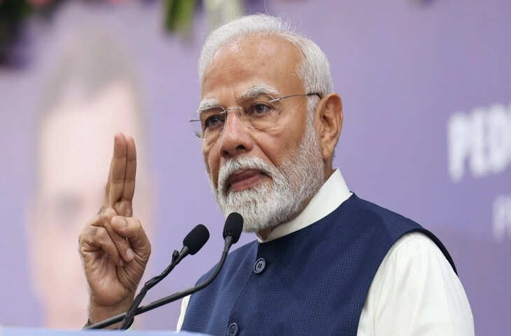 सूरत को मिली ₹18,800 करोड़ की सौगात! PM मोदी ने कांग्रेस पर बोला हमला, कहा- अराजकता फैलाना उनकी राजनीति