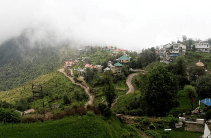 New Year Travel Ideas: अगर नहीं पसंद भीड़, तो नए साल पर घूमने के लिए चुनें ये परफेक्ट ऑफबीट डेस्टिनेशन