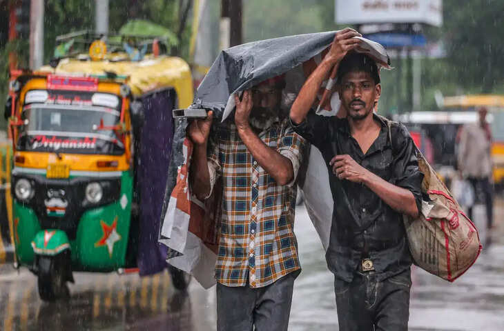 देशभर में मॉनसून का कहर, कई राज्यों में भारी बारिश और बाढ़ का खतरा; आज भी अलर्ट
