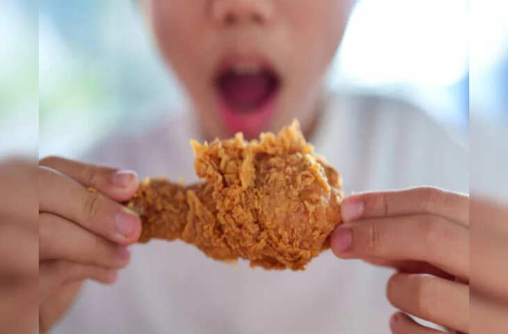 आखिर क्या 'बला' है ये 'सेकंड-हैंड फ्राइड चिकन', जिसे बड़े चाव से खाते हैं लोग