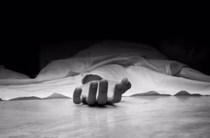 सगाई के बाद युवक पर दबाव का आरोप, प्रेम प्रसंग को लेकर तनाव की आशंका
