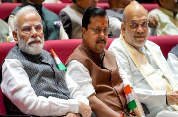 BJP अध्यक्ष नितिन नवीन ने नई राष्ट्रीय टीम के साथ की पहली बैठक, वीडियो में जाने विधानसभा चुनाव और संगठन मजबूत करने पर मंथन