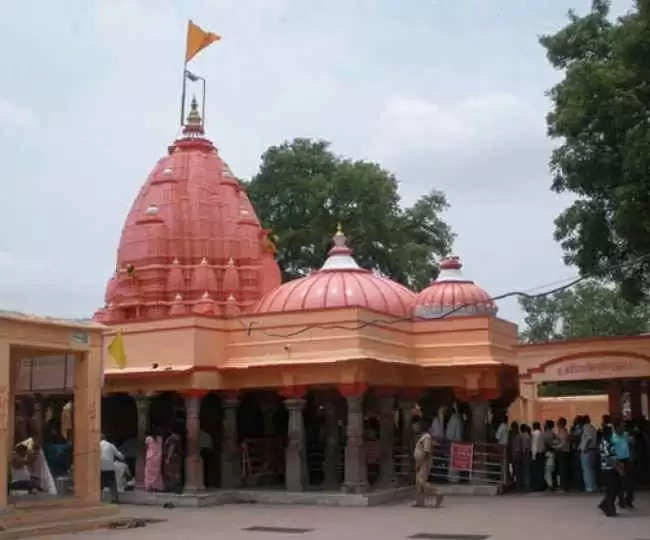 Chintaman ganesh is the biggest temple of lord ganesha in ujjain