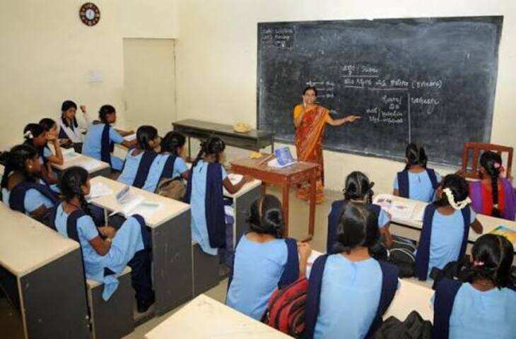 Teachers Day 2026: 5 सितंबर को ही क्यों मनाया जाता है शिक्षक दिवस? जानें डॉ. राधाकृष्णन से जुड़ी पूरी कहानी
