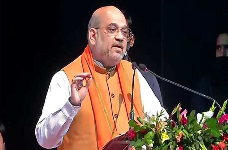 'महिलाओं को 33% आरक्षण, बेरोजगारों को हर महीने ₹3000....' बीजेपी ने बंगाल के लिए जारी किया संकल्प पत्र, जाने क्या किये बड़े वादे&nbsp;