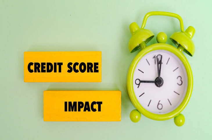 Credit Score: सिर्फ 500-600 रुपये की गलती भी बिगाड़ सकती है क्रेडिट हिस्ट्री, पेमेंट मिस होने पर तुरंत करें ये 5 काम