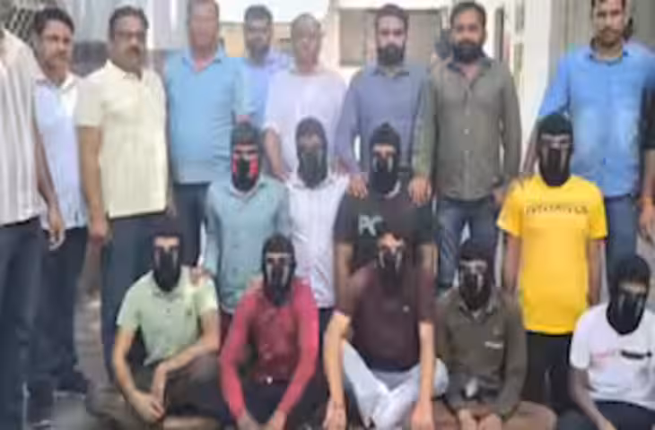 BREAKING :&nbsp;लॉरेंस बिश्नोई गैंग के गुर्गे कोटा में गिरफ्तार: टाइगर श्रॉफ पर हमले के आरोपी विदेश भागने की फिराक में थे, ट्रेन से दबोचे