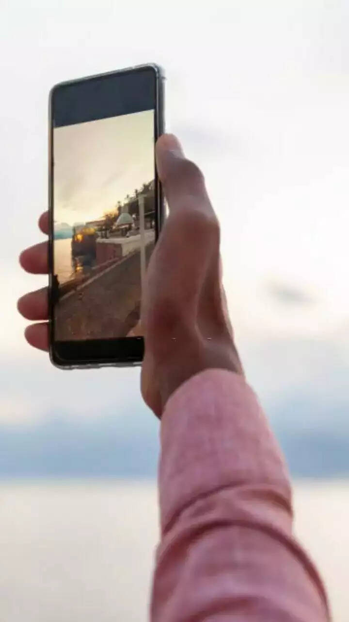 Cheap Phones With Best Camera GEARRICE