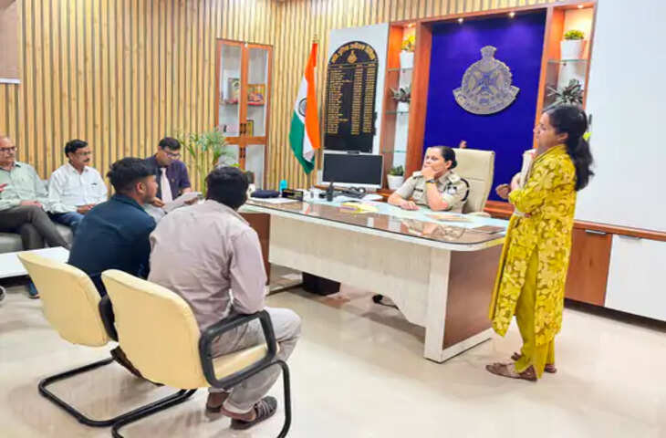 विदिशा में सीनियर सिटिजन पुलिस पंचायत: बुजुर्गों की समस्याओं पर हुई सुनवाई, संवाद से समाधान का प्रयास