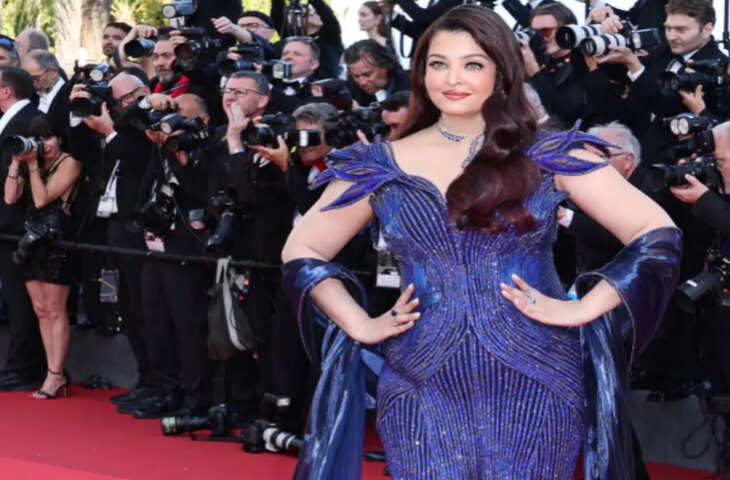 Cannes 2026: ऐश्वर्या राय बच्चन ने ब्लू गाउन में बिखेरा जलवा, रेड कार्पेट पर आते ही दिलकश अदाओं से जीता दिल&nbsp;
