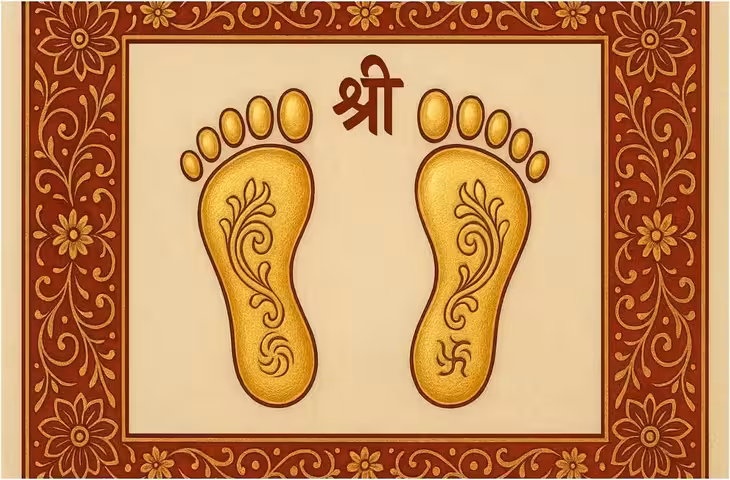 Diwali 2026: दिवाली पर घर के मेन गेट पर क्यों बनाए जाते हैं मां लक्ष्मी के चरण चिह्न? जानें धार्मिक महत्व और वास्तु से जुड़ी मान्यताएं