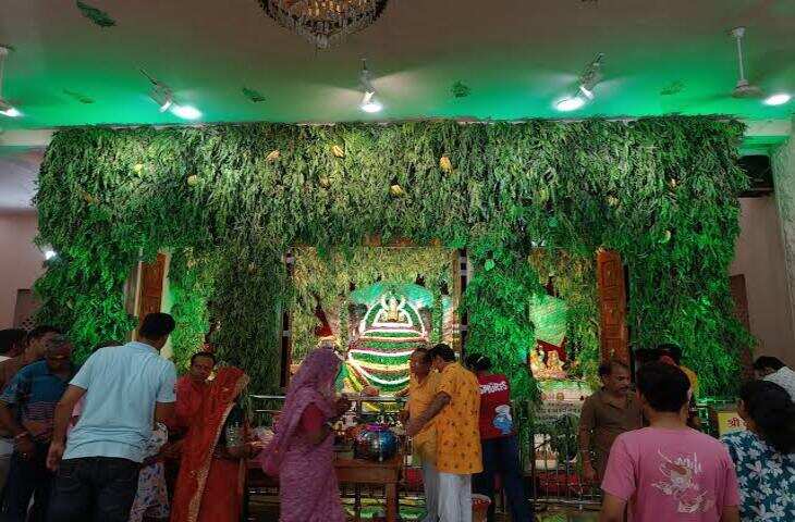 जयपुर में युवक का किडनैप कर लूट, फुटेज में देंखे चलती कार में पीटा; सोने की चेन और कैश छीनकर फरार हुए नकाबपोश बदमाश