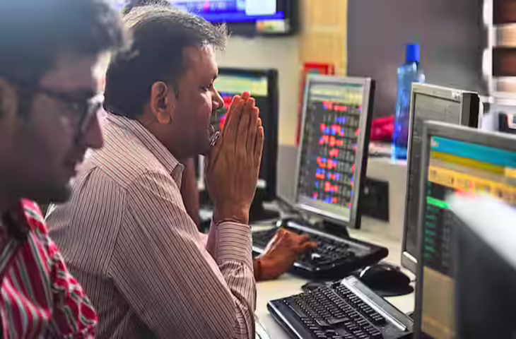 Stock&nbsp;Market Opening: भारी दबाव में बाजार, BSE Sensex 385 अंक लुढ़का, Nifty 50 22,600 से नीचे फिसला