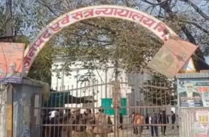 मिर्जापुर हत्या मामले में बड़ा फैसला: पिता-पुत्र को उम्रकैद की सजा, कोर्ट ने लगाया 50 हजार रुपए का जुर्माना