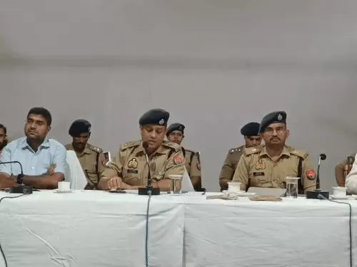 जिले में स्थापित होंगी 4460 दुर्गा प्रतिमाएं, DM-SSP ने सुरक्षा और विसर्जन की तैयारियां पूरी करने के दिए निर्देश