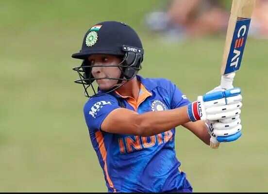 Harmanpreet Kaur0011-1-112223331111.JPG