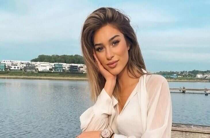 जाने एडल्ट स्टार जूलिया ऐन का सफर, घोड़े की लात ने तोड़ दी मॉडल की नाक