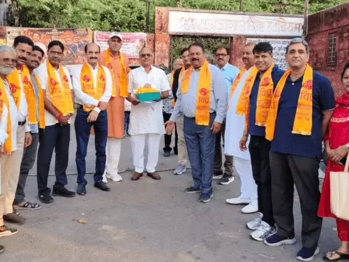 जयपुर में निकली देव आमंत्रण परिक्रमा, मोतीडूंगरी गणेश जी को दिया परशुराम आगमन उत्सव का न्योता; 20 अक्टूबर तक चलेगा अभियान