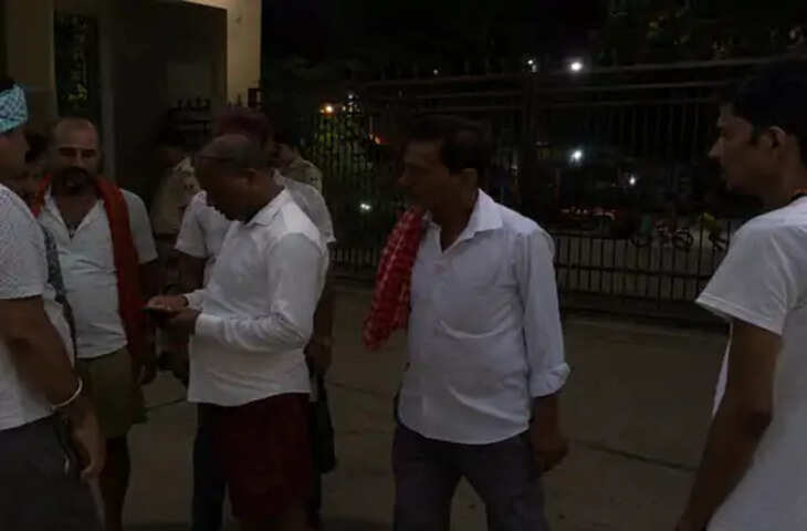पूर्णिया में डेयरी कारोबारी की संदिग्ध मौत, तीन दिन से लापता युवक का शव बाउंड्री वॉल के अंदर मिला