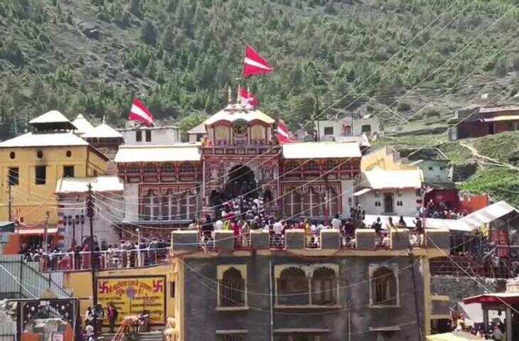 राम मंदिर के बाद अब केदारनाथ-बद्रीनाथ में चढ़ावा चोरी के आरोप, BKTC कर्मचारी पर गंभीर शिकायत, CCTV जांच शुरू