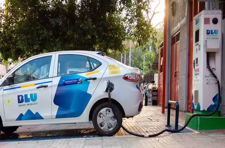 Electric Cars India: बढ़ते तेल के दाम से परेशान हैं? ये 5 इलेक्ट्रिक गाड़ियां बचाएंगी आपका हर महीने का बड़ा खर्च