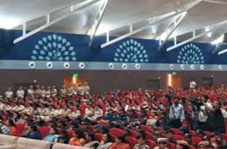 महिला सुरक्षा सभी की जिम्मेदारी, बेटियों की हर क्षेत्र में बढ़े भागीदारी: ओम बिरला