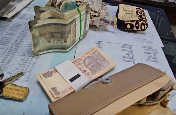 जोधपुर GRP की ईमानदारी की मिसाल: टैक्सी में छूटा 4 लाख का सूटकेस घंटों में ढूंढकर लौटाया