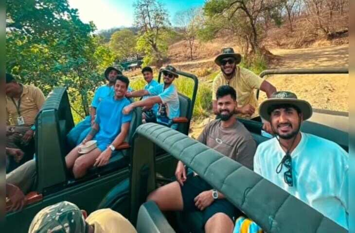 बाघों की निहारने रणथंभौर नेशनल पार्क पहुंचे पंजाब किंग्स के खिलाड़ी, देखें ​प्लयेर्स का अनोखा अंदाज