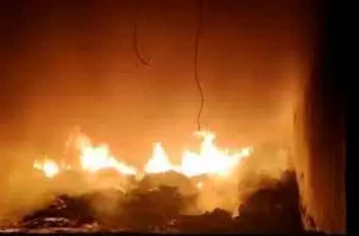 Udaipur उदयपुर में हत्या के बाद हंगामा : मृतक के परिजनों ने आरोपित के घरों में लगाई आग