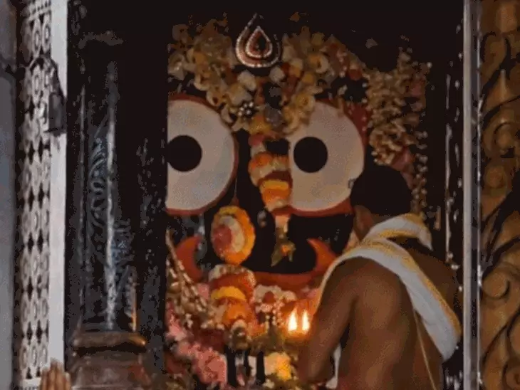 पुरी के श्री जगन्नाथ मंदिर के रत्न भंडार की 48 साल बाद फिर से गिनती शुरू, सुरक्षा में कड़ी व्यवस्था