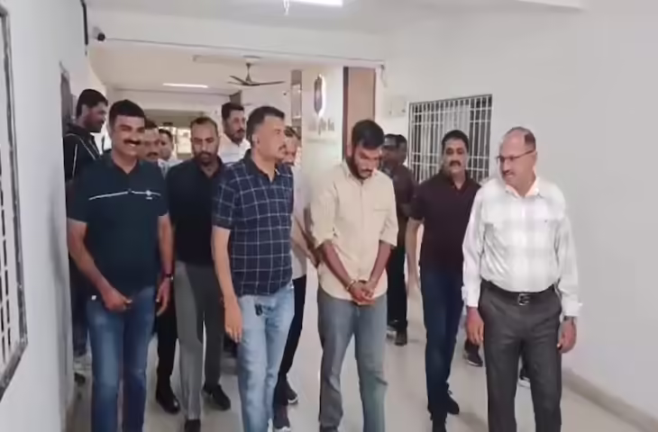 नए साल की रात खुला सोशल मीडिया का भयंकर खेल, &lsquo;निरमा&rsquo; और &lsquo;टाइड&rsquo; के पीछे छिपा सच