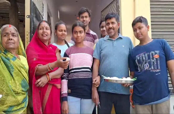 साइंस स्ट्रीम में किया टॉप, बनना चाहती हैं डॉक्टर, कौन हैं बिहार की प्रिया जायसवाल?