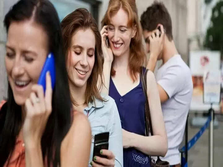 Every person in India is spending 6 hours a day on a smartphone, see