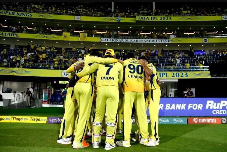 "CSK VS KKR--1-111" "CSK VS KKR--11RRRRR" "CSK VS KKR--" "CSK VS KKR--1-1111111" 