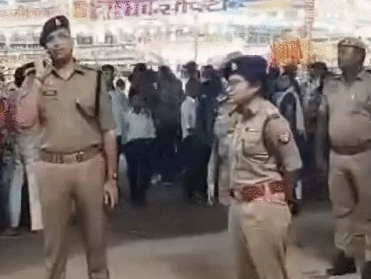 नोएडा में दशहरा पर 2200 पुलिसकर्मी तैनात, 35 जगह होगा रावण दहन; 200 से ज्यादा दुर्गा प्रतिमाओं का विसर्जन