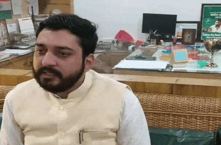 एमपी वक्फ बोर्ड विवाद: AIMIM ने अध्यक्ष डॉ. सनवर पटेल के सामाजिक बहिष्कार का किया ऐलान, गैर-मुस्लिम सदस्यों की नियुक्ति पर बढ़ा विरोध