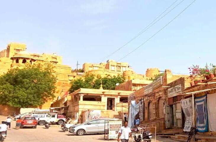 जैसलमेर में फिर बढ़ने लगा दिन का तापमान, पारा 37 डिग्री पहुंचा; बारिश की संभावना